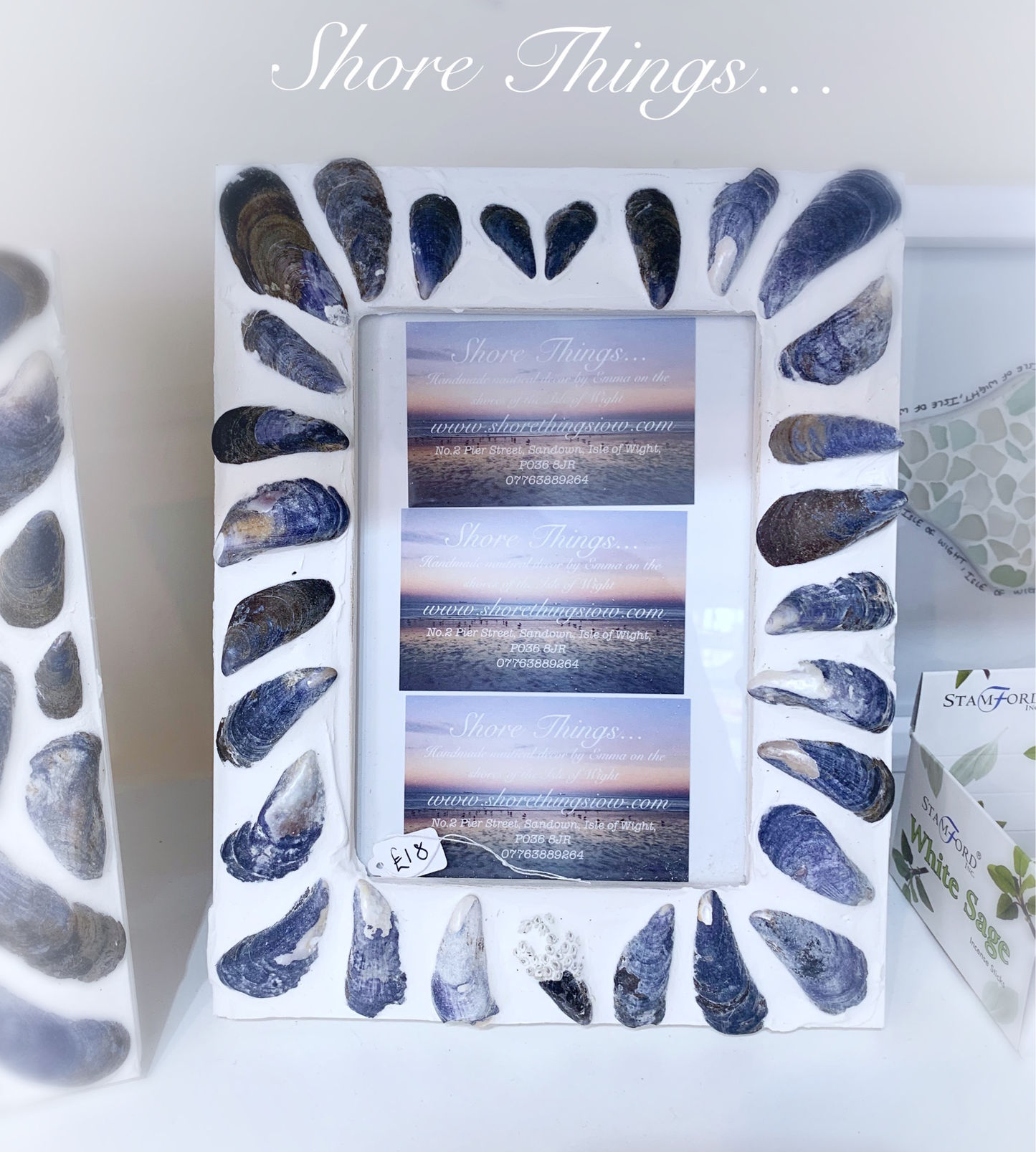 Muscle Shell Photo Frame