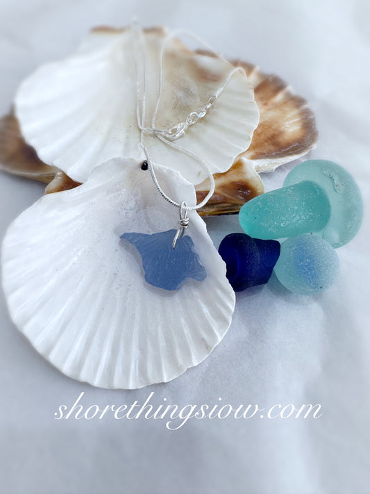 Sea Glass Carved Isle of Wight Necklace 18” Stirling Silver