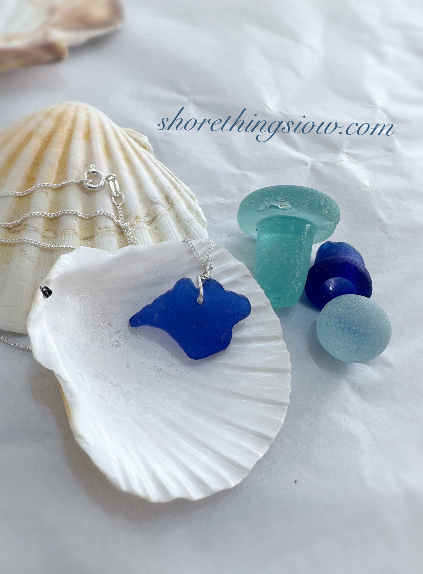 Sea Glass Carved Isle of Wight Necklace 18” Stirling Silver