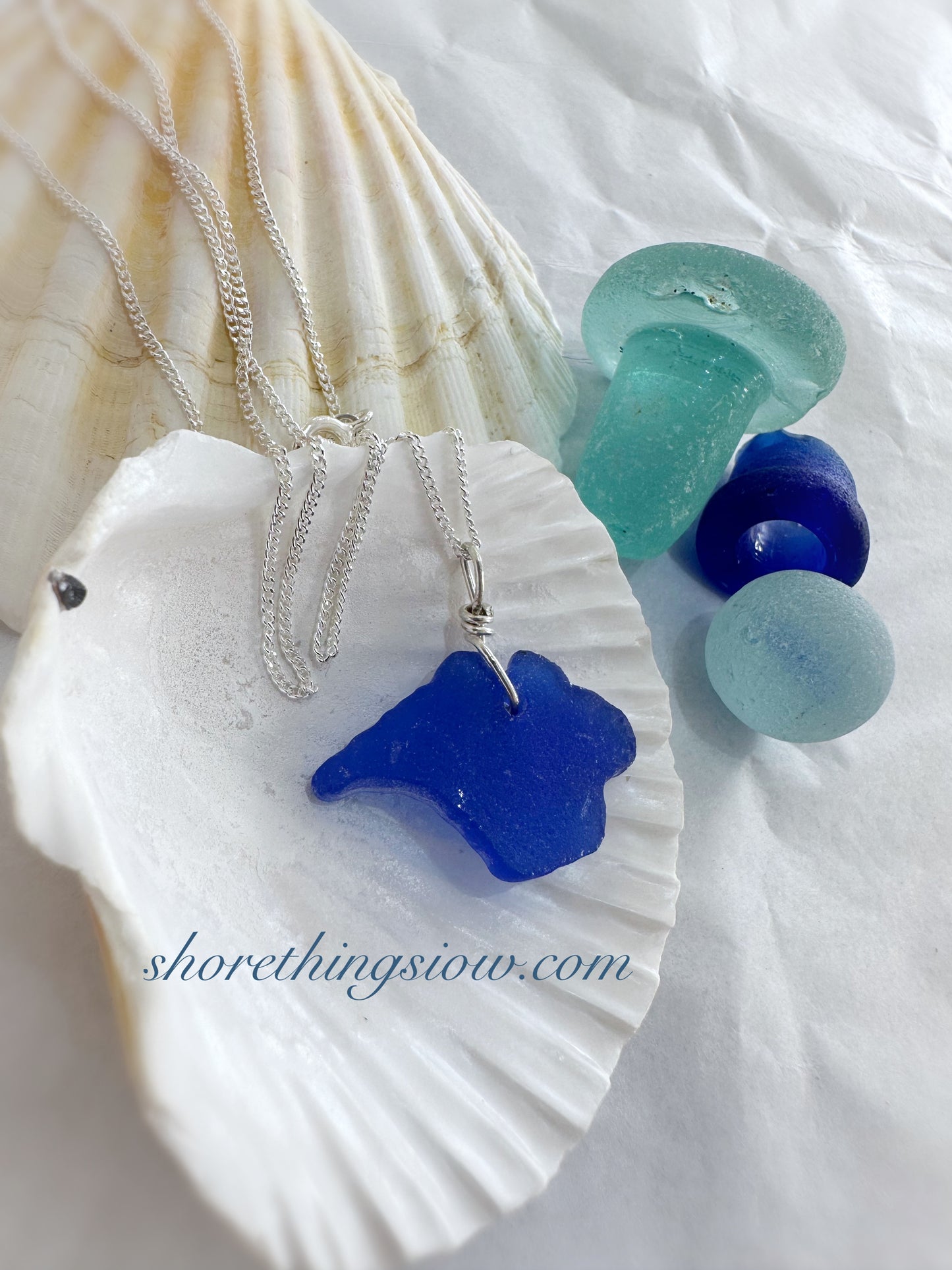 Sea Glass Carved Isle of Wight Necklace 18” Stirling Silver