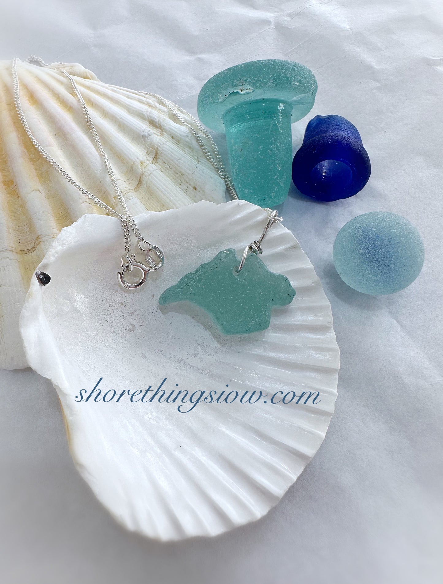 Sea Glass Carved Isle of Wight Necklace 18” Stirling Silver